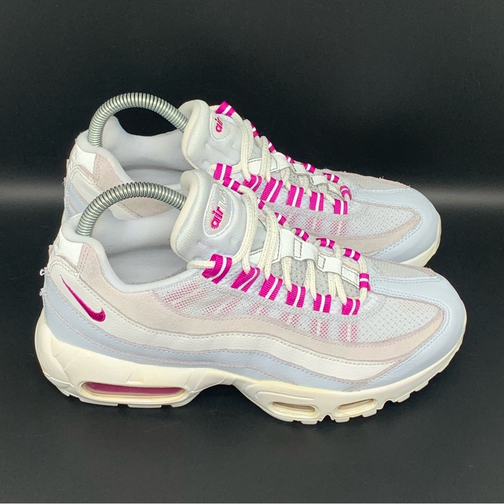 Nike Air Max 95 Grey Hyper Violet Running Shoes 307960-023 Women's Sz 8
